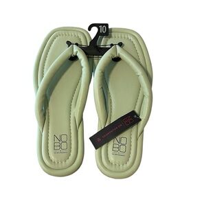 No Boundaries Puffy Mint Memory Foam Flip Flops - 10